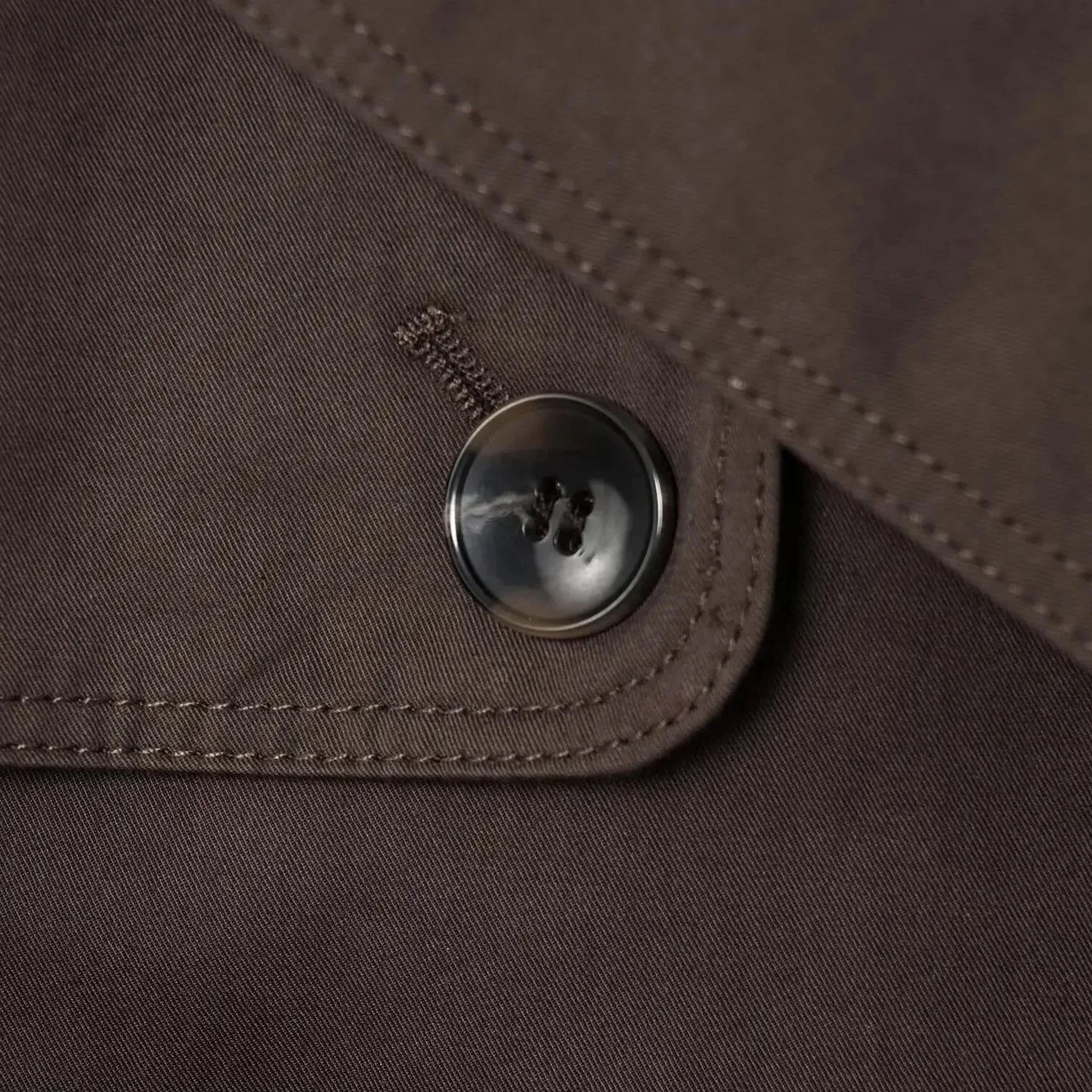 Alianna Belted Short Trench Coat - Image 9