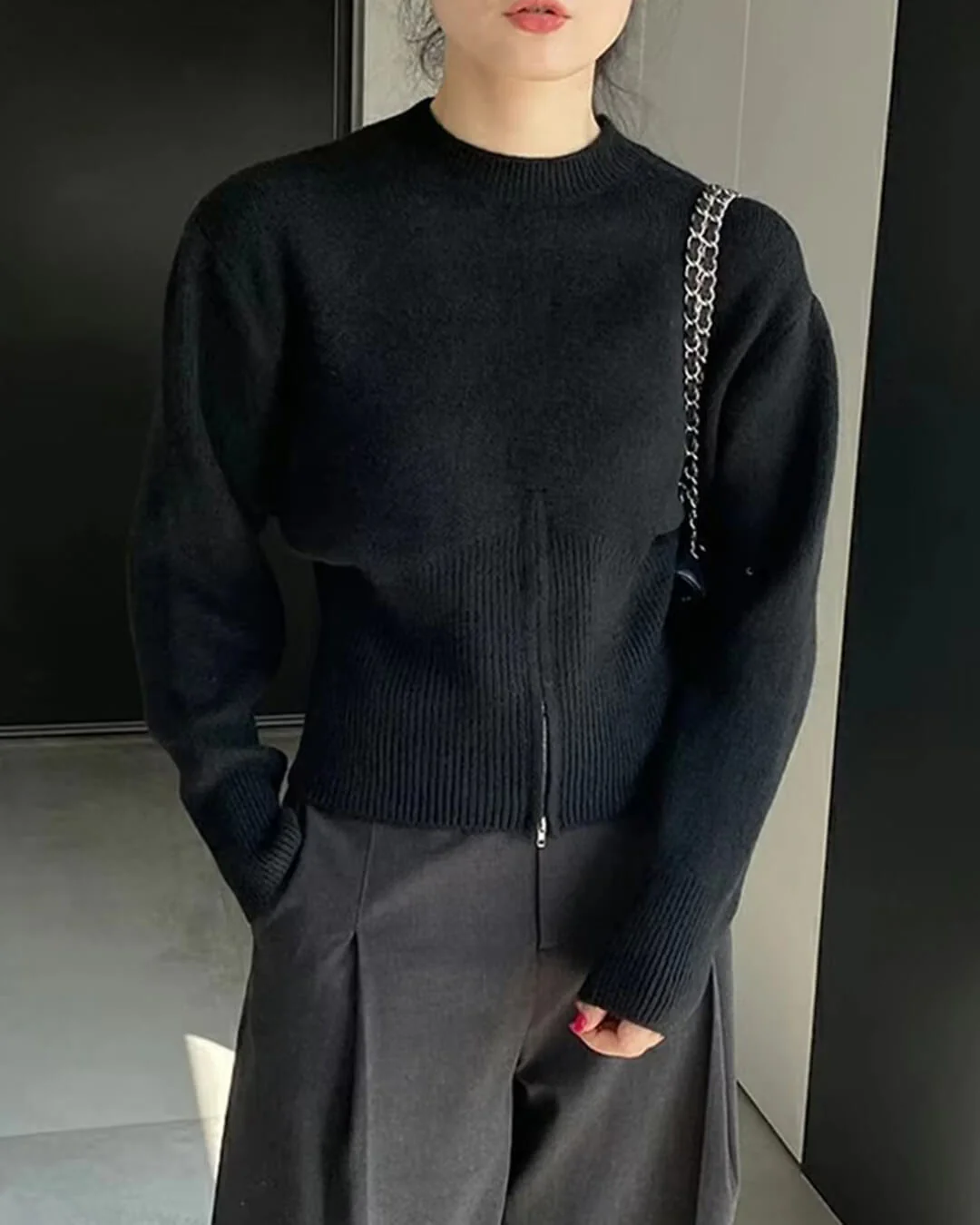 Amara Slim Waist Pullover - Image 5