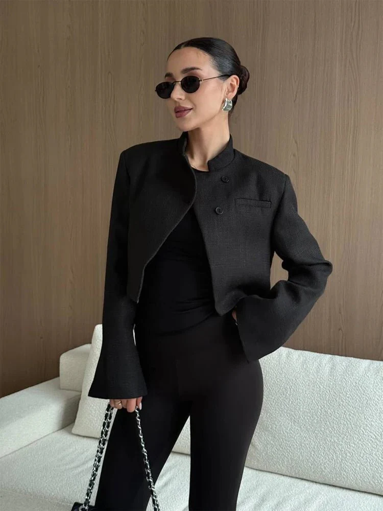 Anneliese Cropped Button-Front Blazer - Image 2