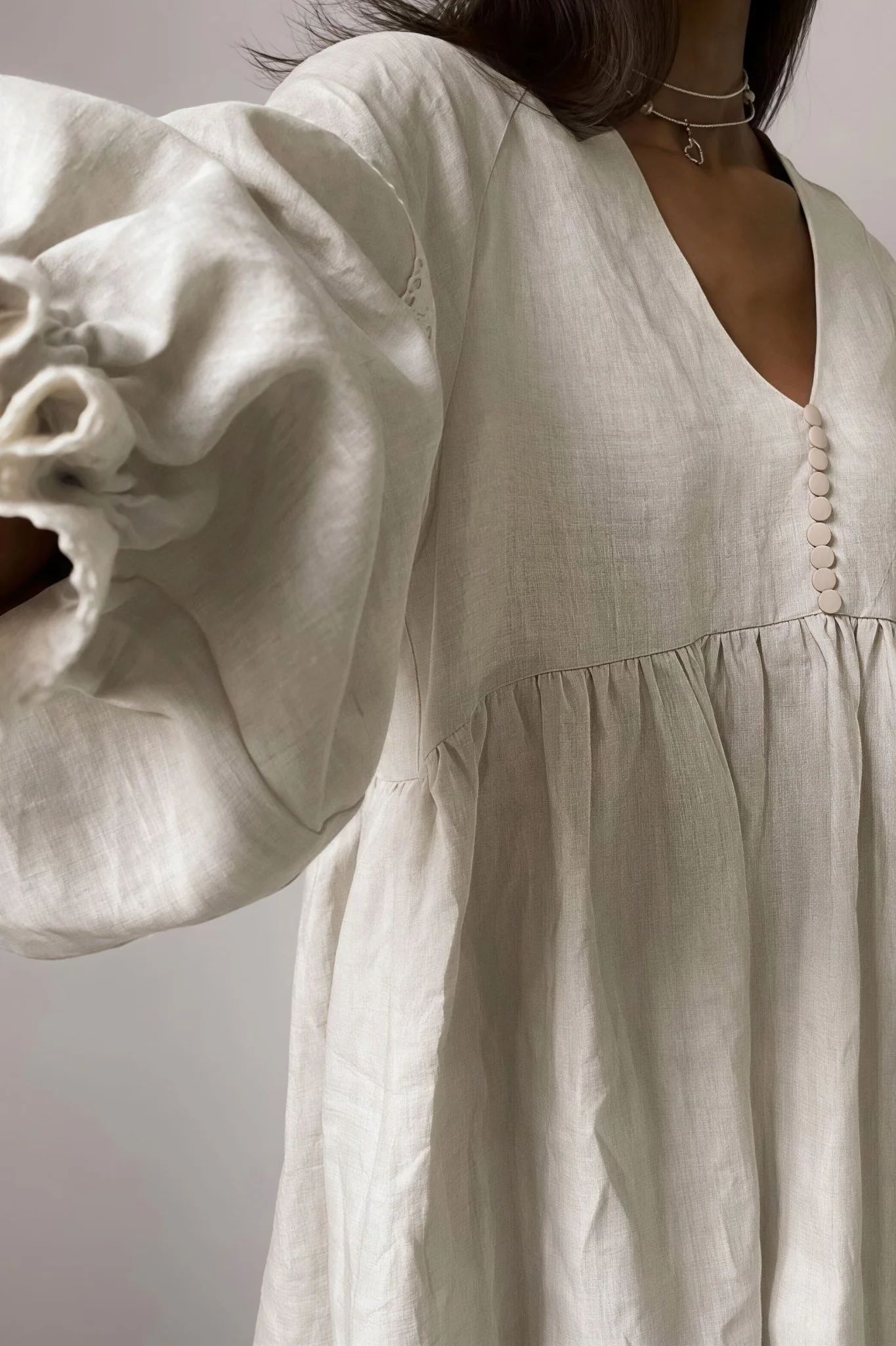 Beatrice Cotton Linen V-Neck Lantern Sleeve Mini Dress - Image 4