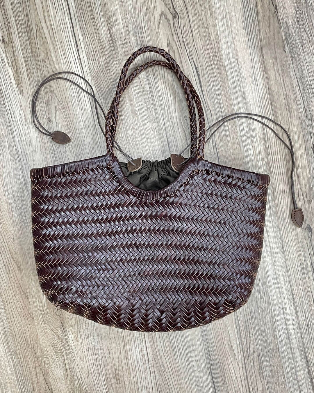 Beatrice Woven Leather Tote Bag - Image 6