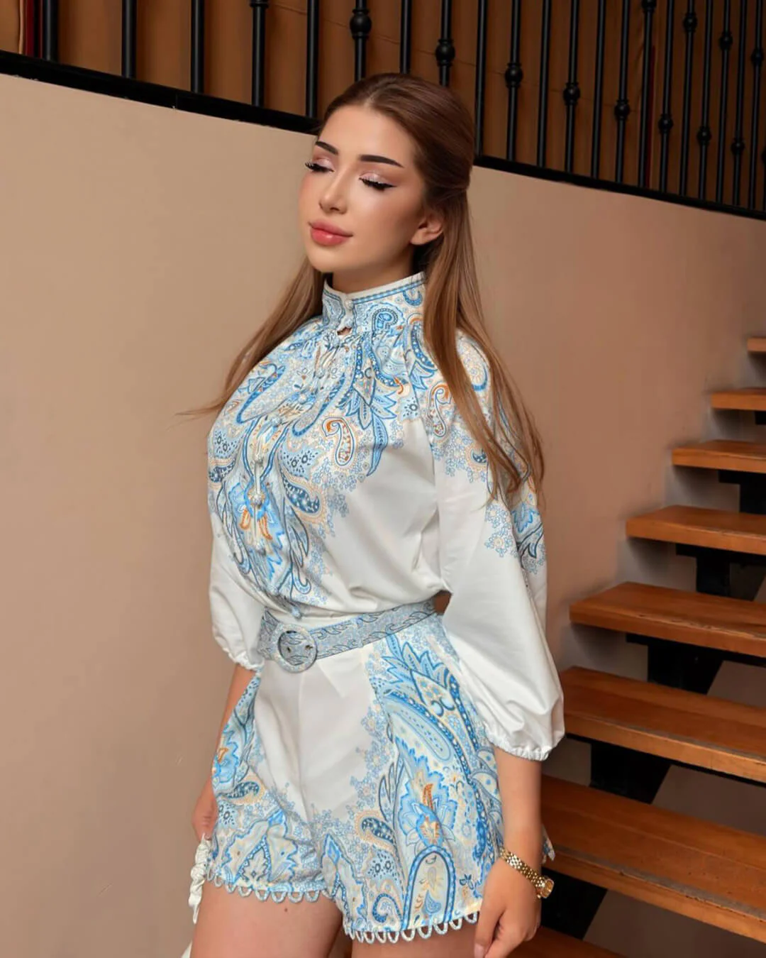 Bella Vintage Floral Two-Piece Set - Image 5