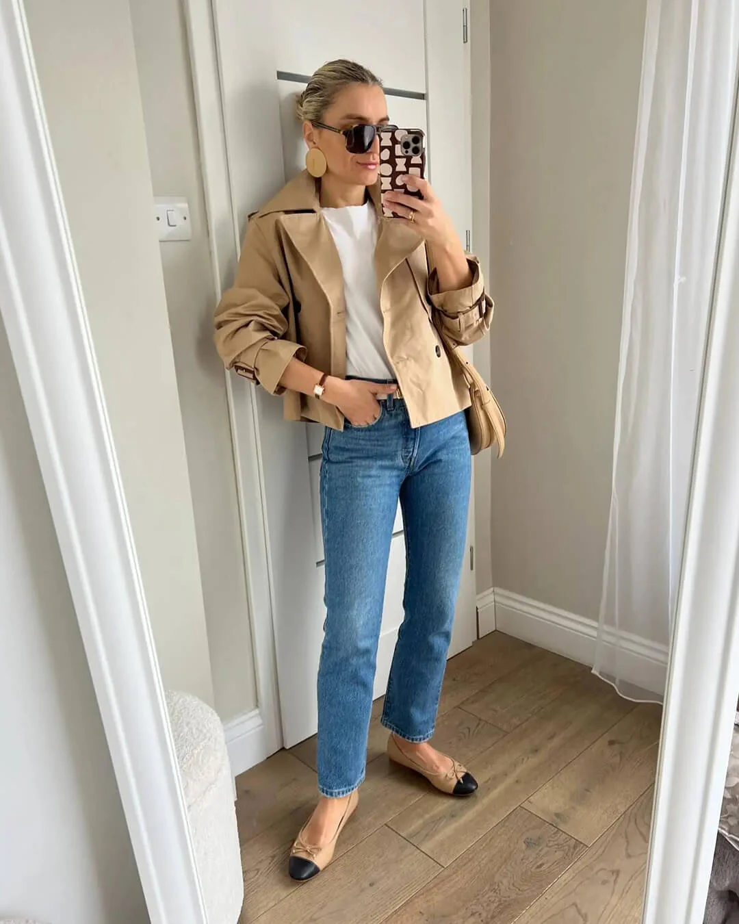 Bellatrix Cropped Trench Coat - Image 4