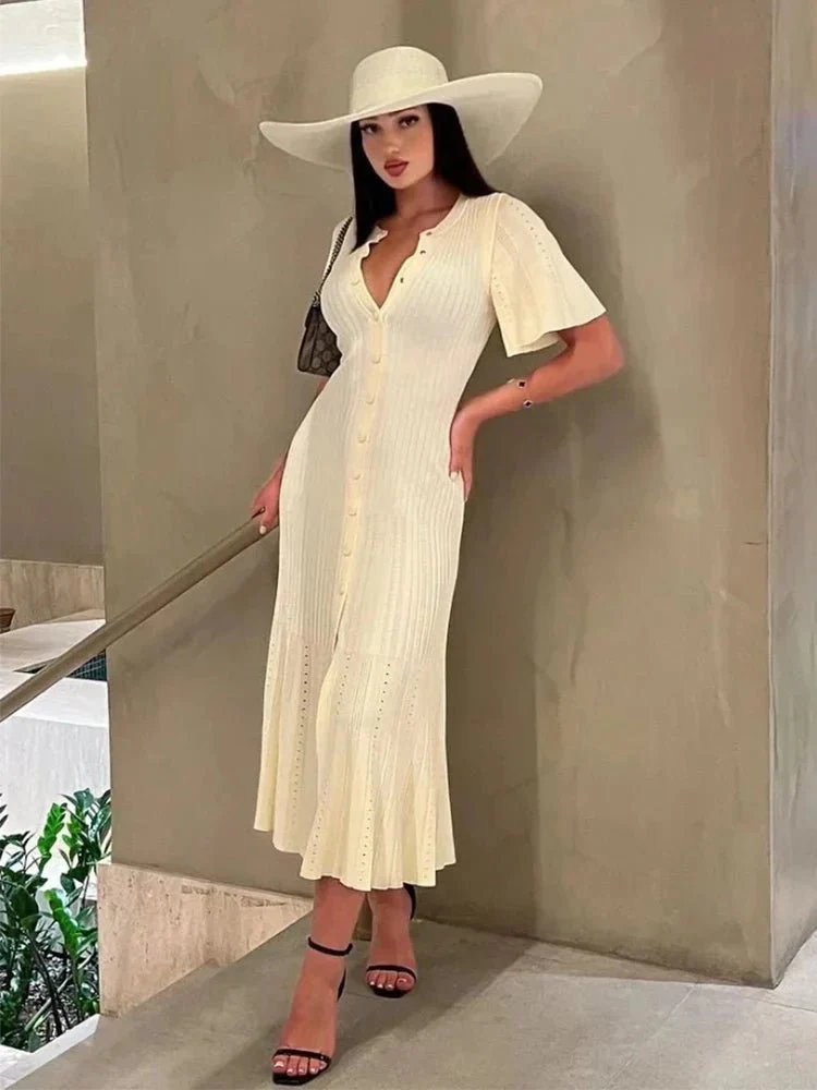 Bianca Bell Sleeve Pleated Knit Midi Dress - Image 3