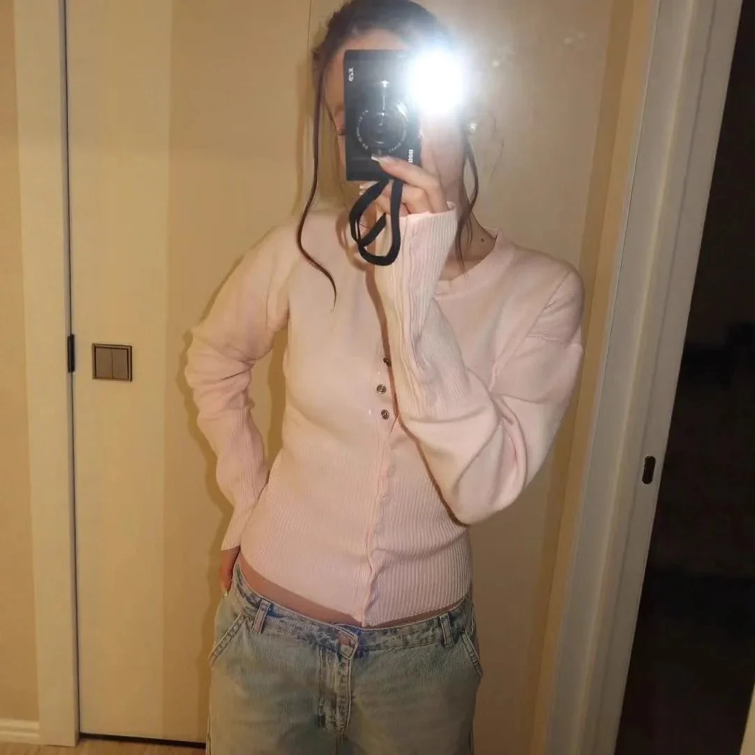 Catherine Buttoned Slim Cardigan - Image 2