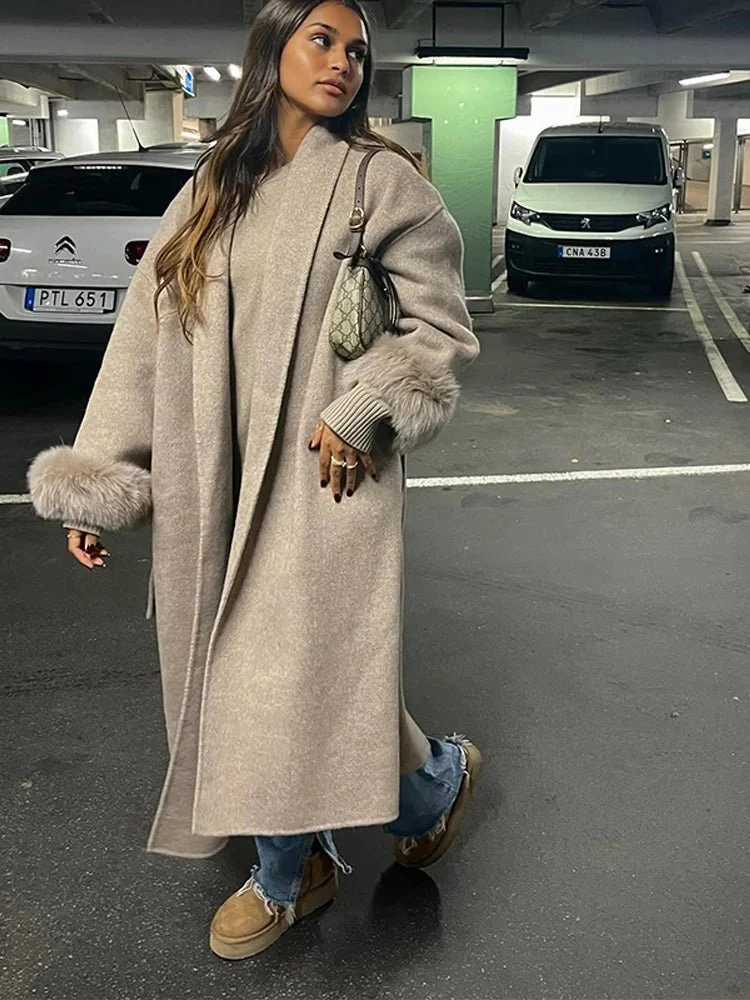 Wool Wrap Coat with Fox Fur Cuff - Image 4