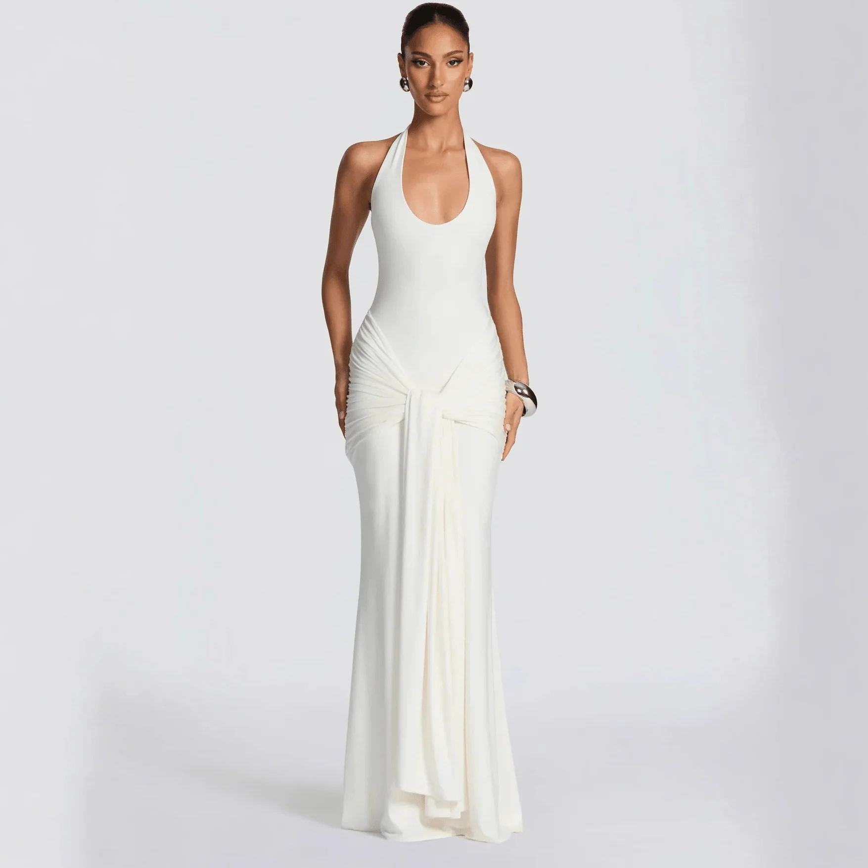 Charlot Slim Fit Backless Maxi Dress - Image 3