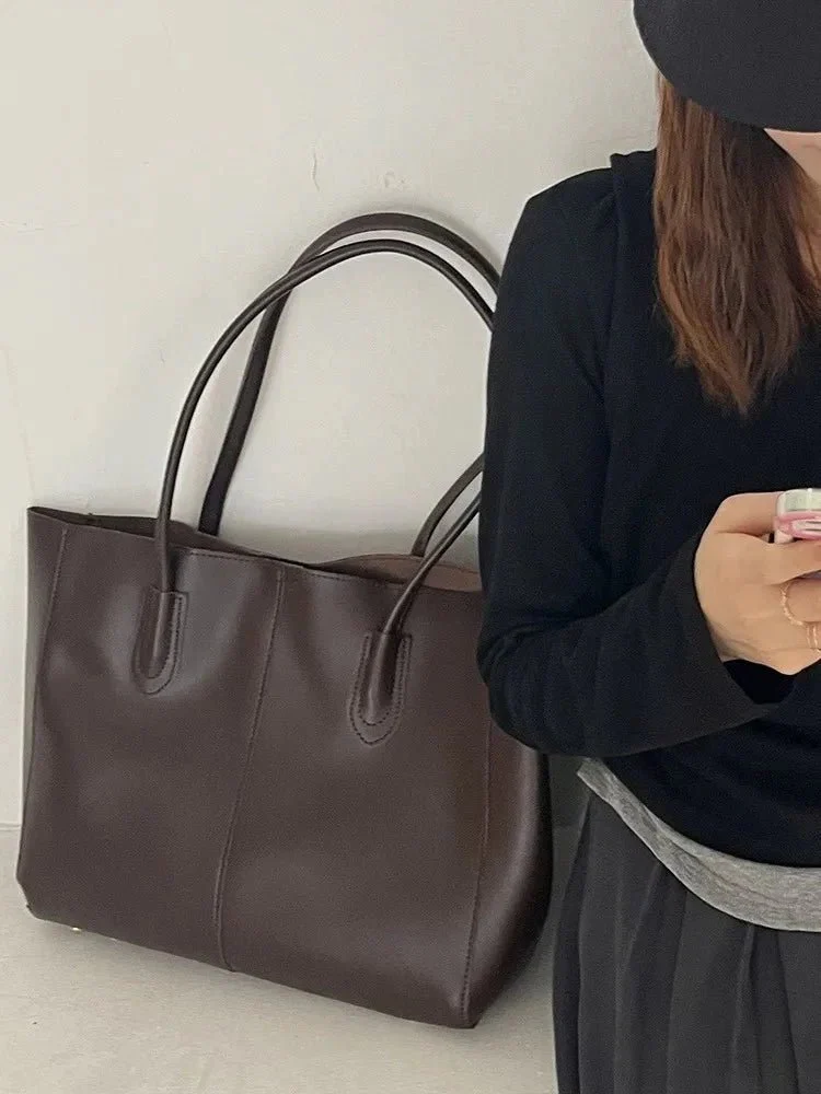 Cindy Tote Bag - Image 4