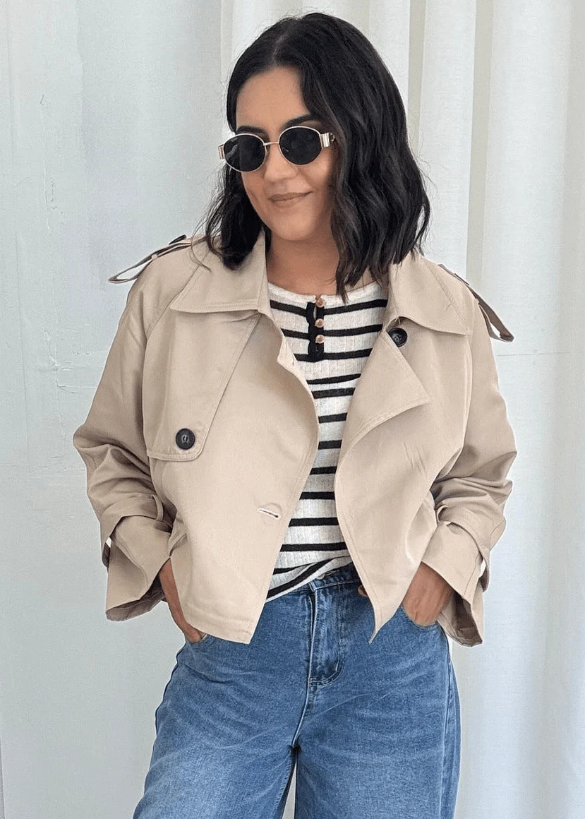 Clarisse Short Trench Coat - Image 8