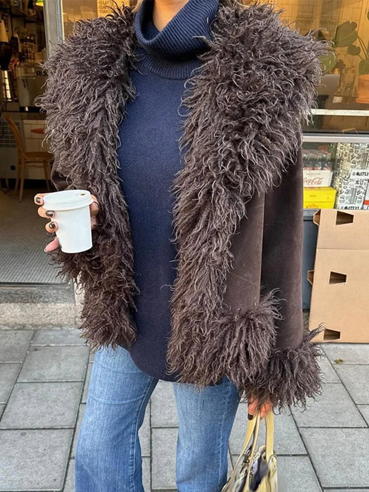 Daisy Plush Faux Fur Coat - Image 3