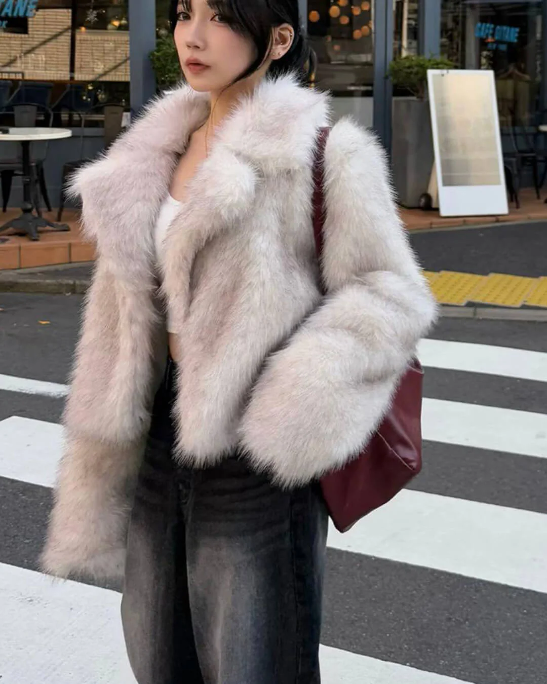 Darcy Cropped Faux fur Jacket - Image 4
