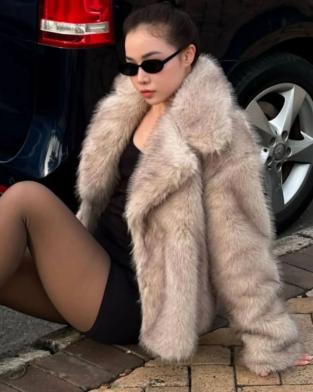 Darcy Mid-Length Fluffy Jacket - Image 3