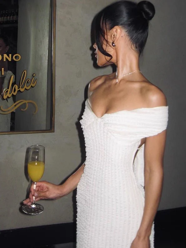 Elaine Tie Back Offshoulder Maxi Dress - Image 3