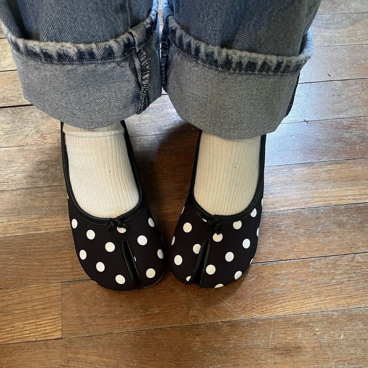 Elizabeth Split Toe Ballet Flats - Image 22