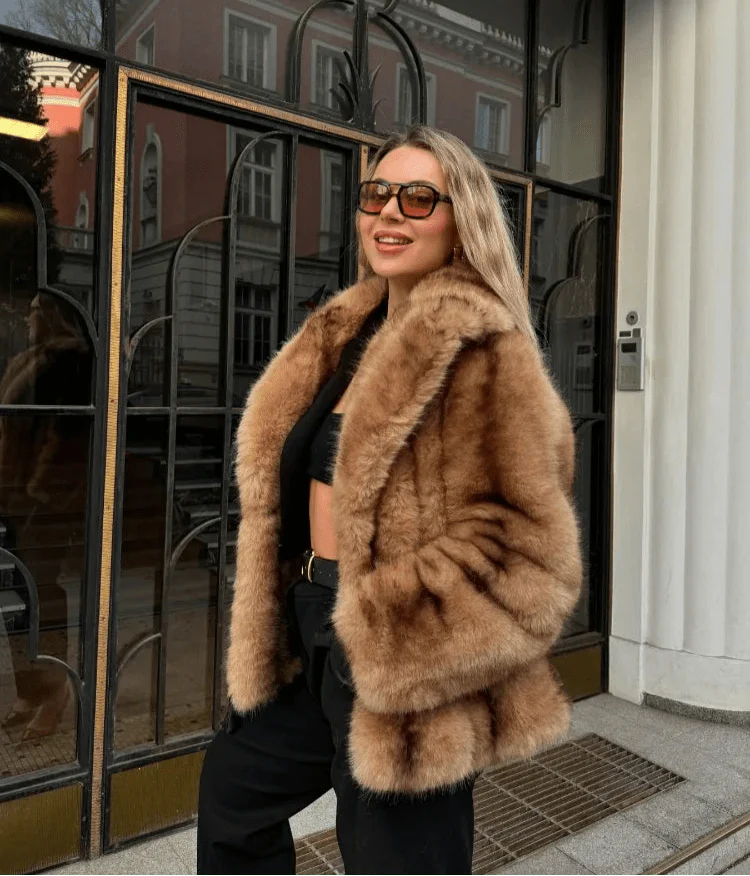 Fiona Faux Fur Coat - Image 4