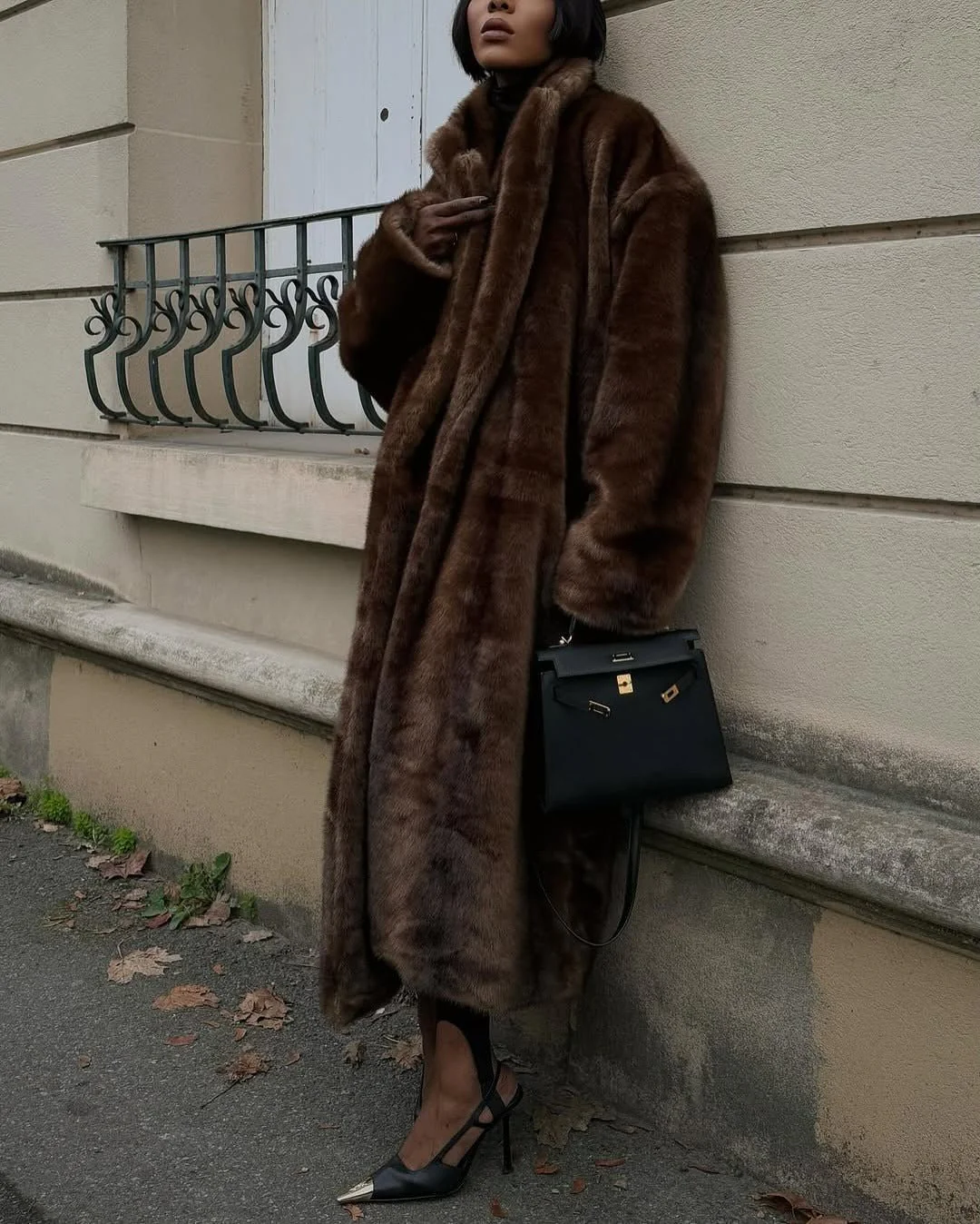 Lucie Faux Fur Maxi Coat - Image 5