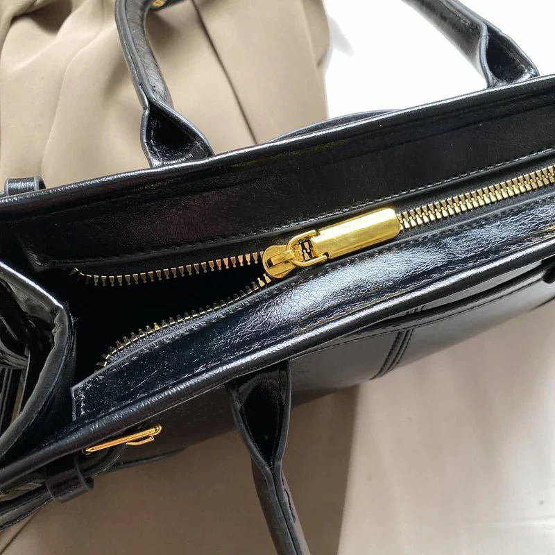 Luna Shoulder Bag with Belt Detail - Image 4