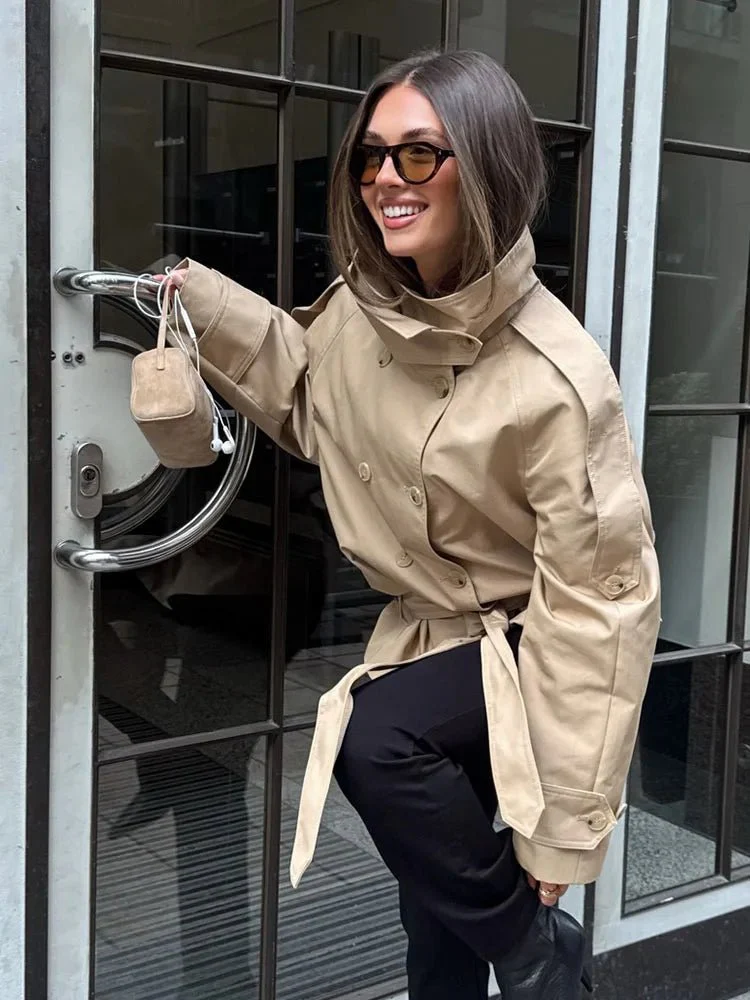 Melanie Stand Up Collar Short Trench Coat - Image 2