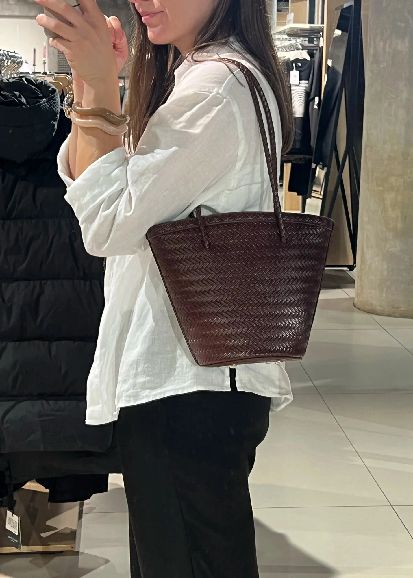 Meryl Woven Bucket Handbag with Pouch - Image 4