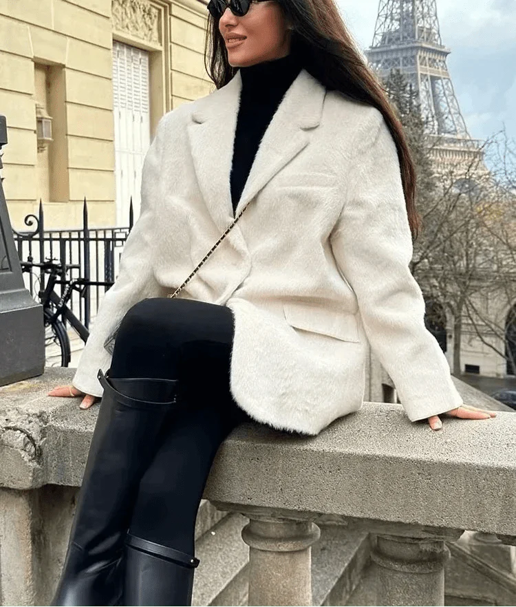 Noemi Structured Blazer - Image 7