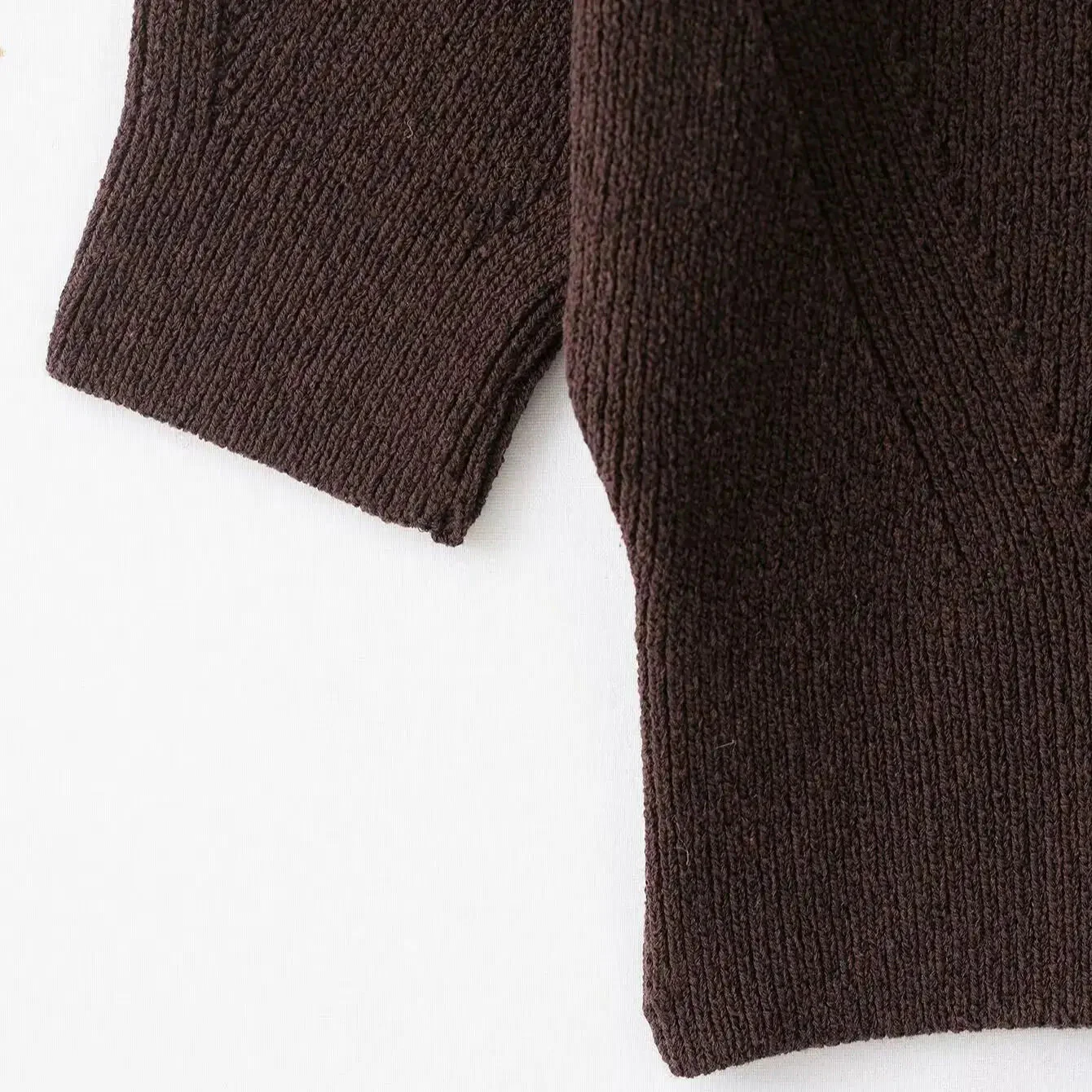 Paloma Seamless Knit Crop Top - Image 5