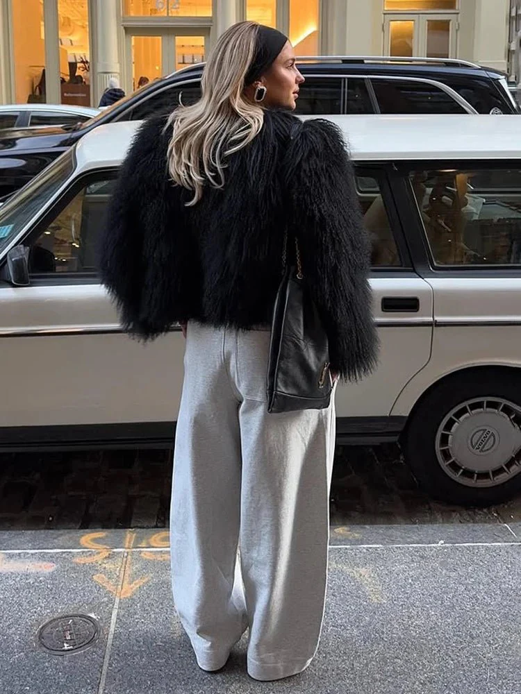 Reese Short Faux Fur Coat - Image 3
