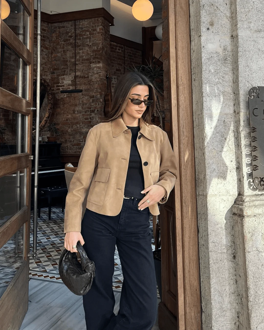 Sandy Collared Suede Jacket - Image 4