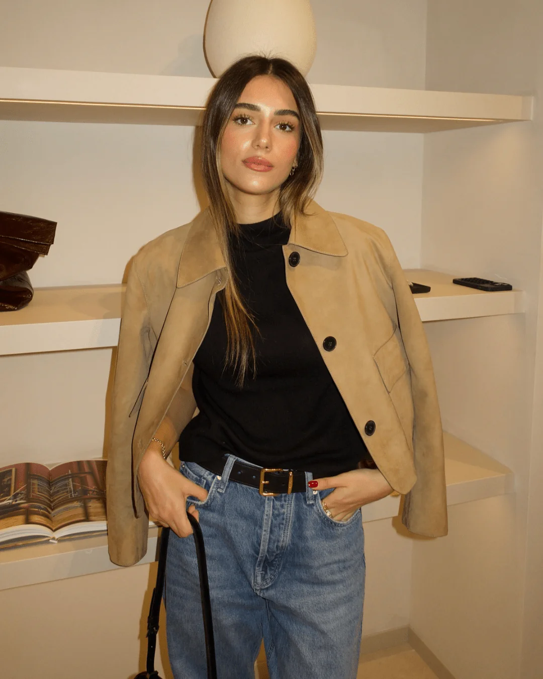 Sandy Collared Suede Jacket - Image 7