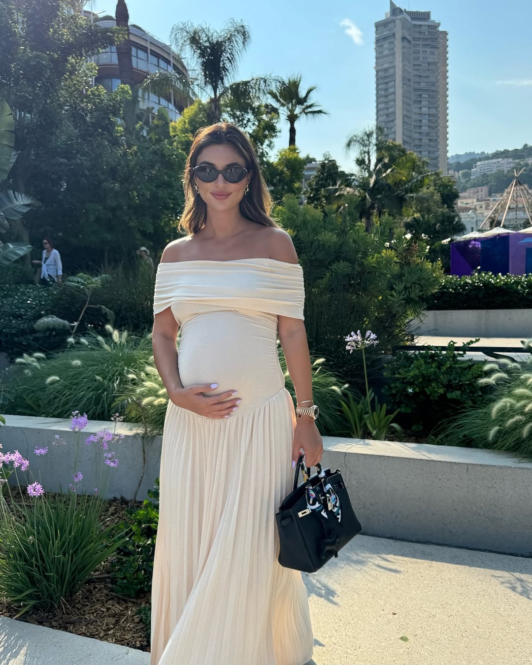 Serena Flowy Off-Shoulder Dress - Image 2