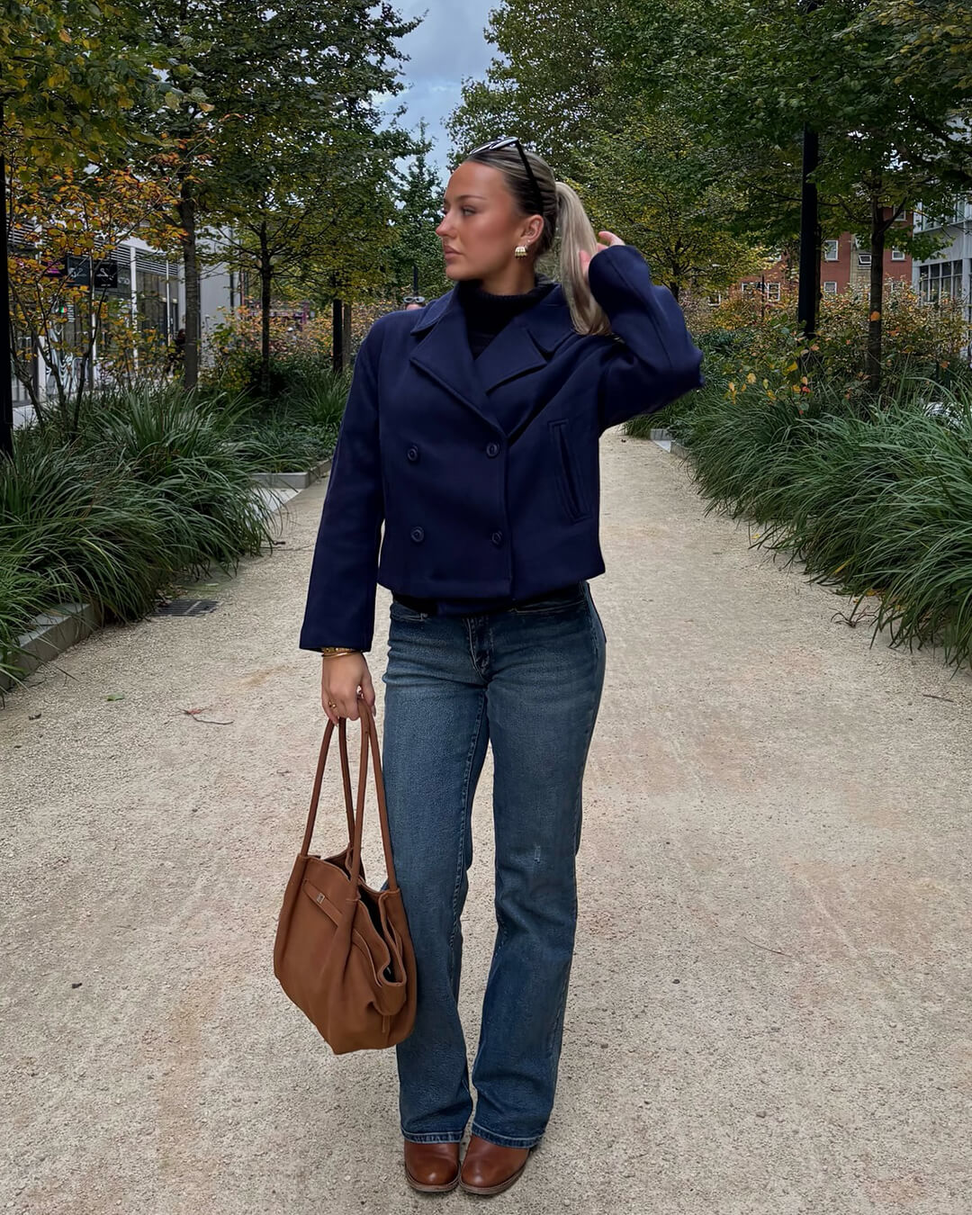 Suzane Short Double-Breasted Coat - Image 4