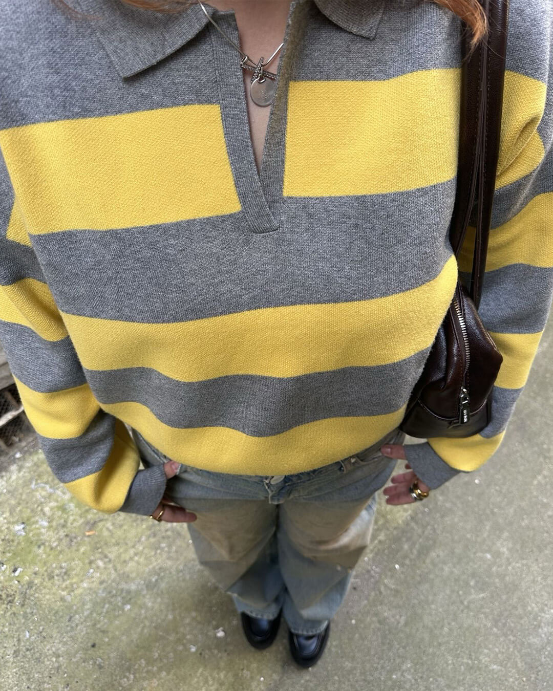 Una Striped Knitted V-Neck Pullover - Image 5